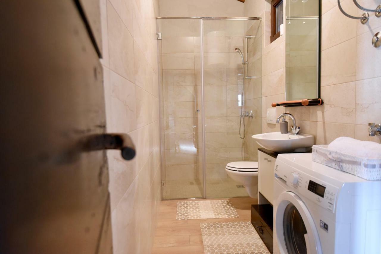 House & Apartment Palaca Donji Zemunik Buitenkant foto